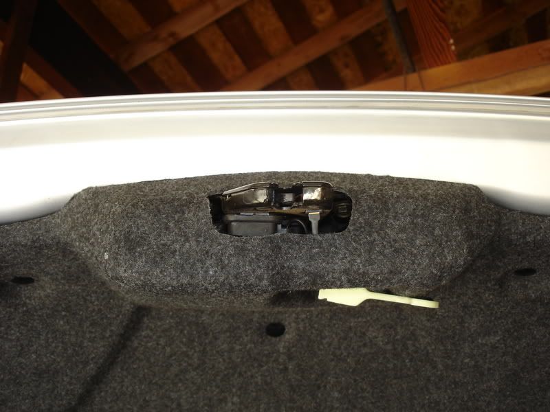 Help; self inflicted lock out of boot (trunk) Page 2 Chrysler 300C