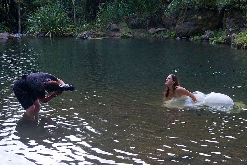 IMAGE: http://img.photobucket.com/albums/v31/Moppie/IMG_9509-Edit.jpg