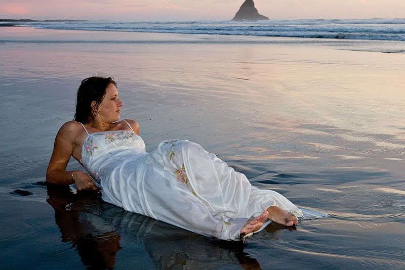 IMAGE: http://img.photobucket.com/albums/v31/Moppie/IMG_9734-Edit.jpg