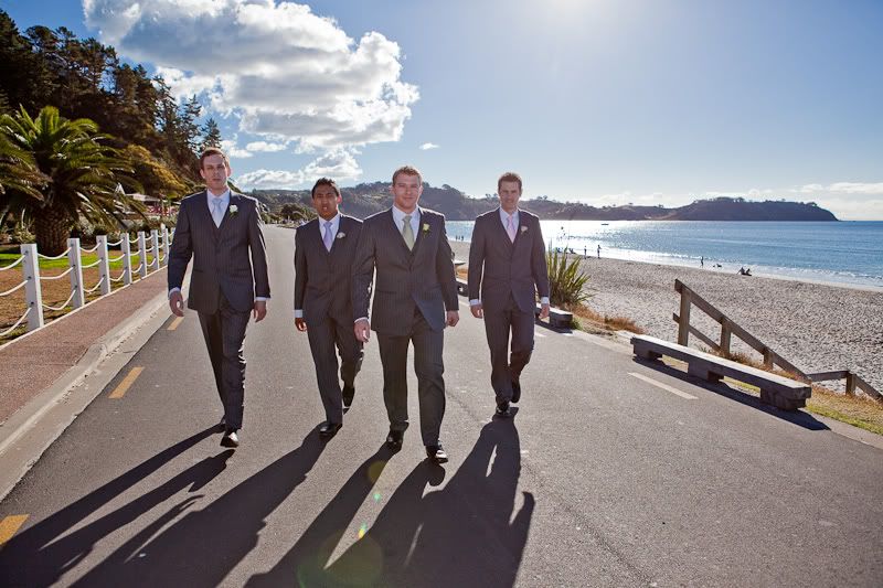 IMAGE: http://img.photobucket.com/albums/v31/Moppie/websize-334.jpg