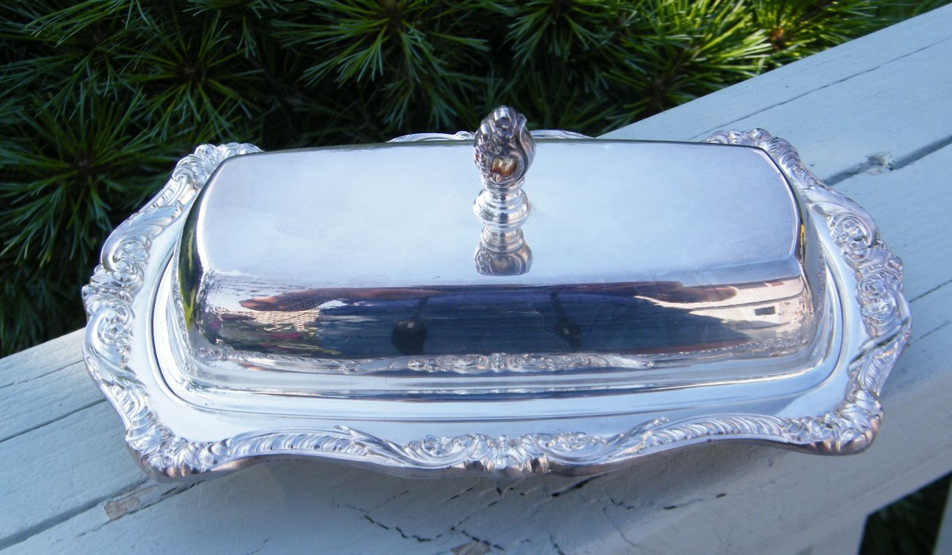 ANTIQUE VICTORIAN POOLE SILVER OLD ENGLISH COVERED BUTTER DISH GLASS