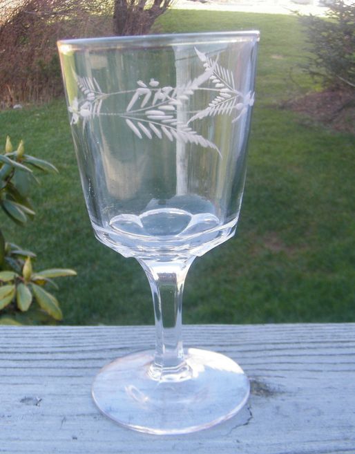 ANTIQUE EAPG VINTAGE GLASS ETCHED WHEAT FERN 6 1/4" TALL WINE WATER 10