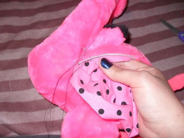 how to make a purse out of a stuffed animal