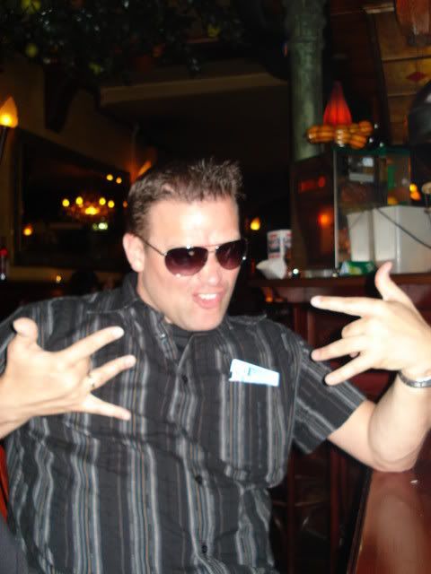 [img width=480 height=640]http://img.photobucket.com/albums/v310/OuweDwaas74/Weird/OuweDwaas2.jpg[/img]