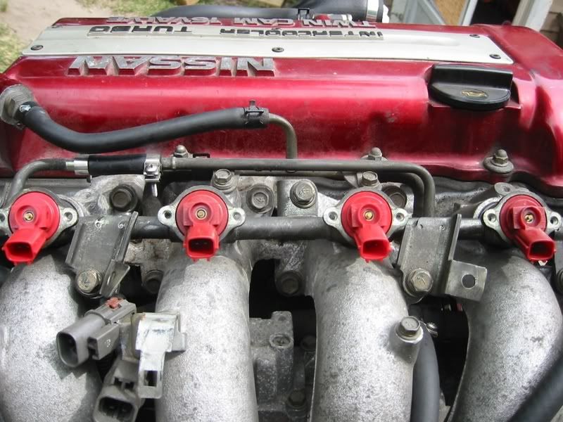 http://img.photobucket.com/albums/v315/Placid/SR20DET%20Truck%20Build-Up/injectors.jpg