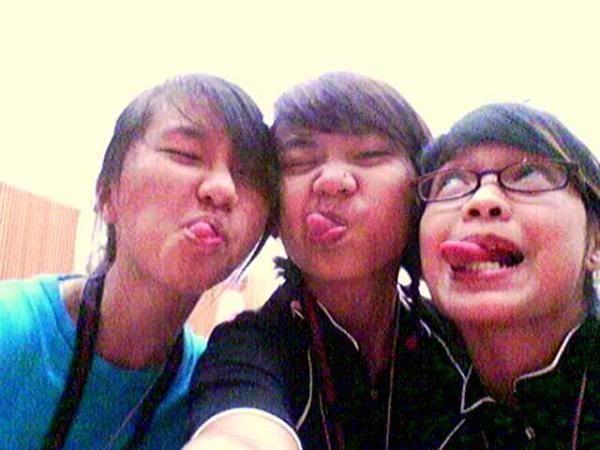 Photo Sharing and Video Hosting at Photobucket