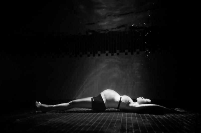 underwater maternity photography photo _TED6249.jpg