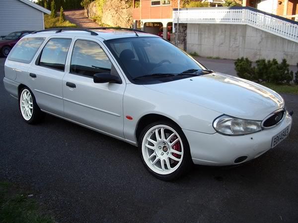 mondeo1.jpg