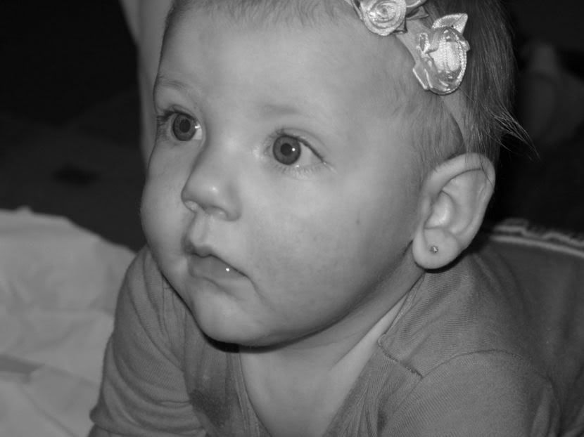 IMAGE: http://img.photobucket.com/albums/v318/crissyk81/jezika.jpg