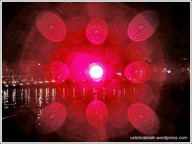 i Light 2012 The Gate
