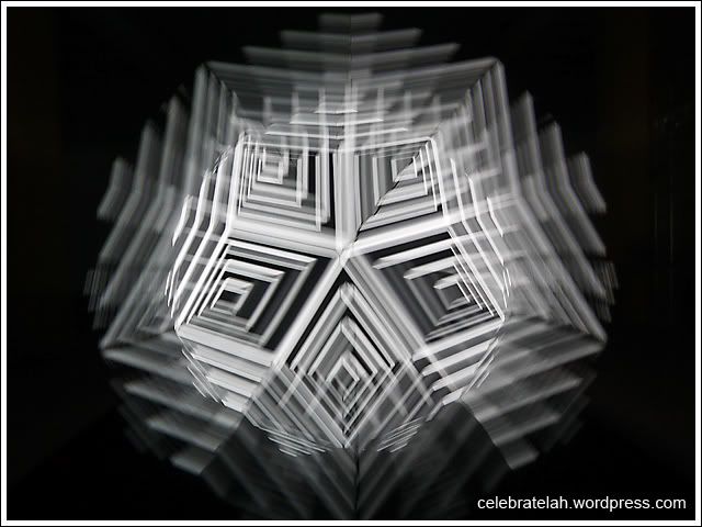 iLight Parmenides Zoom Motion