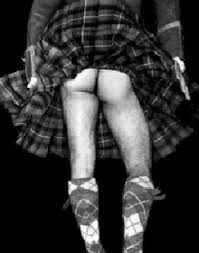 http://img.photobucket.com/albums/v318/jaclec/kilt.jpg
