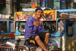 [Image: jeepneydriver.jpg]