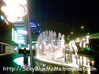 Vivo City Fountains