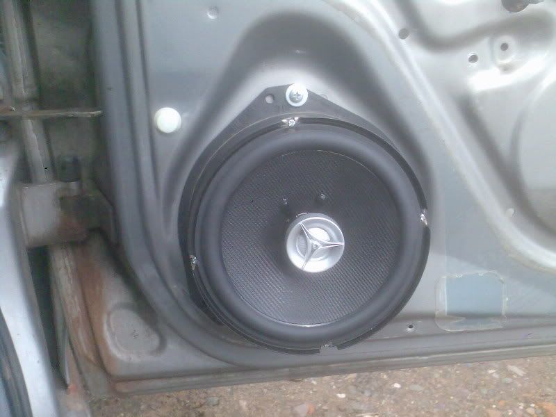 Speakers5.jpg