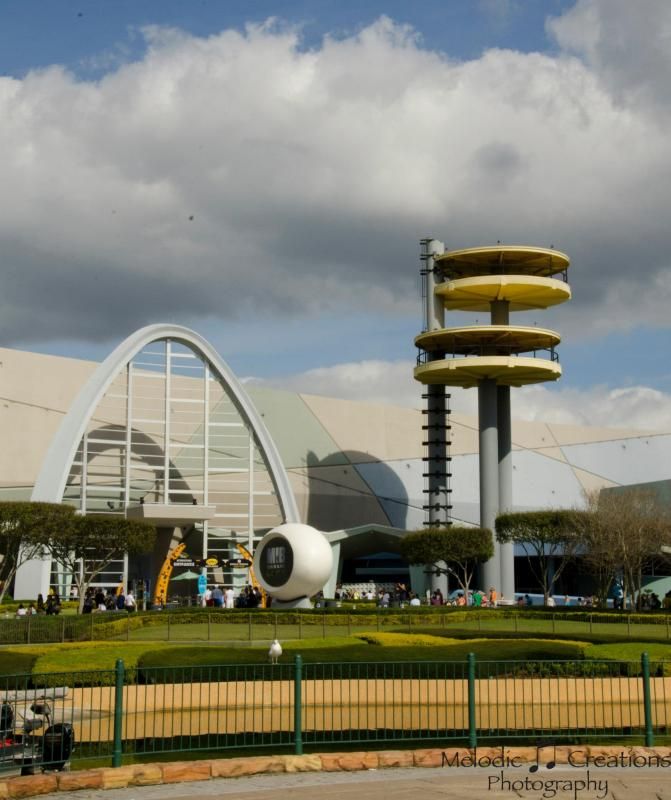 266621_10100451191326150_1784786359_o.jp