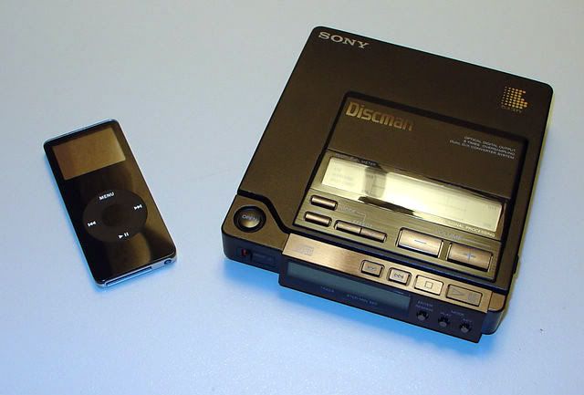 Sony D555