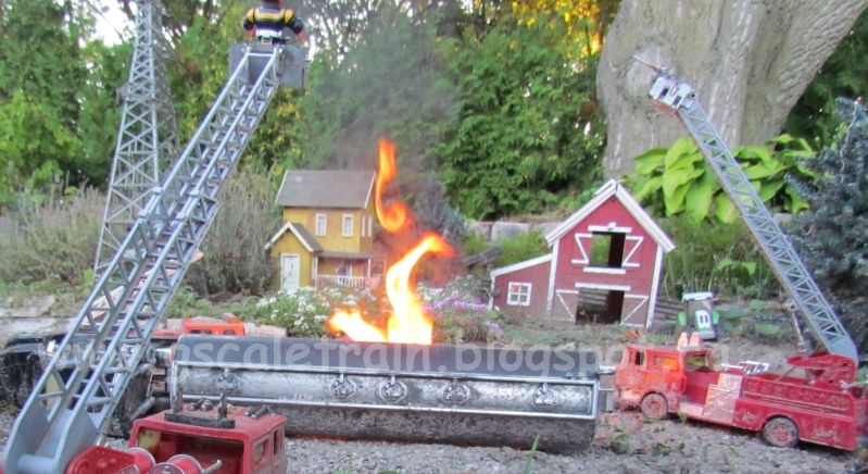 Scale Train Fun: Tanker Truck Fire in G-Scale Land - 08-19-12