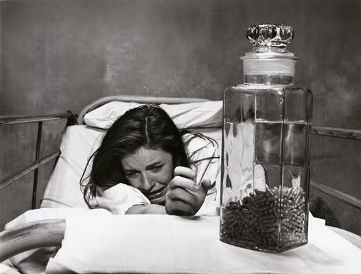 re: A Hot Dog Makes Her Lose Control