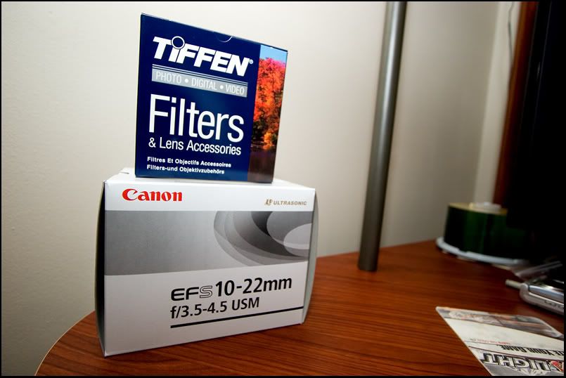 IMAGE: http://img.photobucket.com/albums/v326/devin22cbr/10-22/BOX.jpg