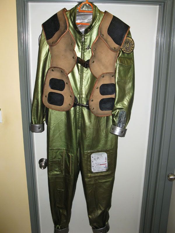 flightsuit1.jpg