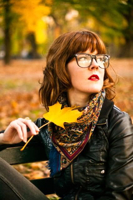 IMAGE: http://img.photobucket.com/albums/v328/AudibleSilence/Courtney%20E/resize/F50S4462.jpg