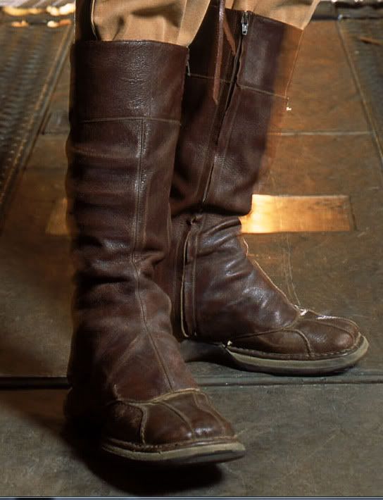 Boots1.jpg