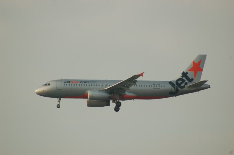 9V-JSB-SGN16dec2007.jpg