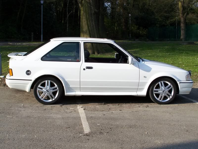 Ford Escort XR3i 1987 White E Plate MFi Model 79k Near Mint