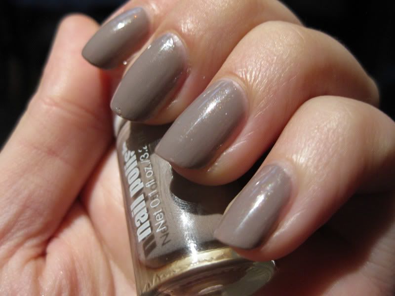 Grey Opi