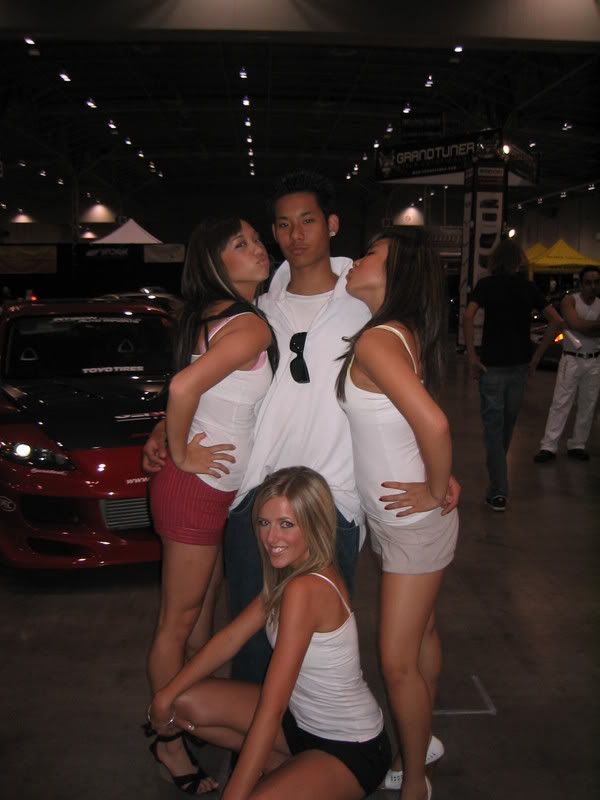 http://img.photobucket.com/albums/v329/cl1kz/molsonindypimpin.jpg