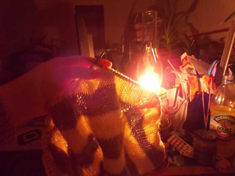  photo KnittingLamplight_zpszwkjxevw.jpg