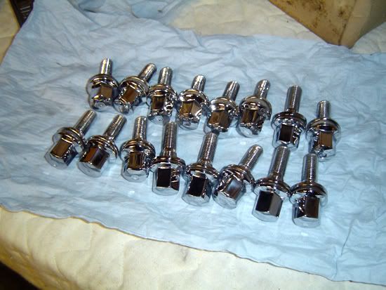 Wheel-bolts.jpg