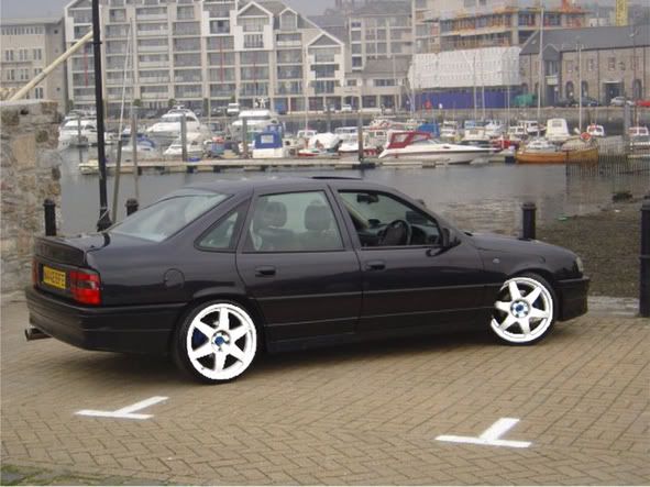 Re thinking about White rims on black car Pics I love MIG