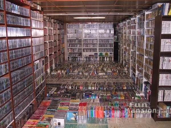 video game collection carriage