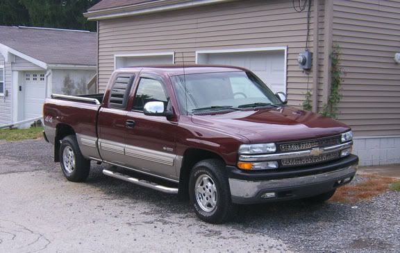 http://img.photobucket.com/albums/v332/redlinegsr94/silverado.jpg