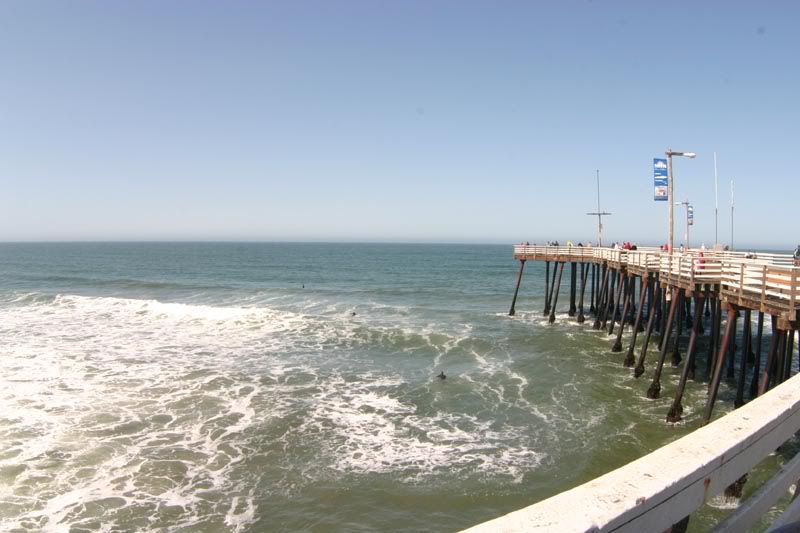 IMAGE: http://img.photobucket.com/albums/v333/surfkahakai/10AprPismoPier.jpg