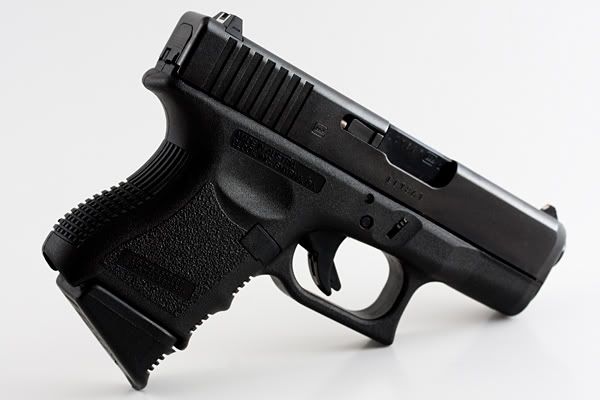 IMAGE: http://img.photobucket.com/albums/v333/surfkahakai/Experimental/20080210_macrotest003.jpg