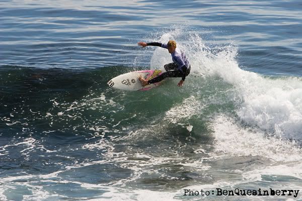 IMAGE: http://img.photobucket.com/albums/v333/surfkahakai/Surfing/20071009_coldwater006.jpg