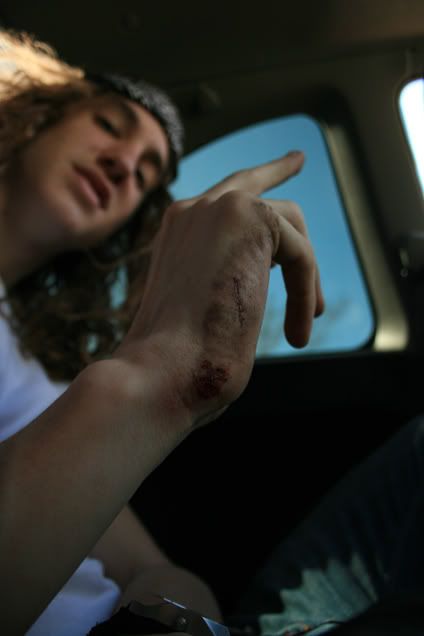 IMAGE: http://img.photobucket.com/albums/v334/allenpoop/IMG_6529.jpg