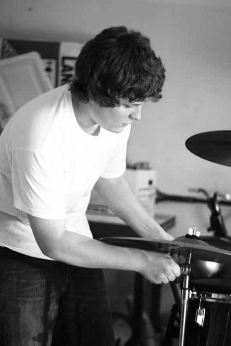 IMAGE: http://img.photobucket.com/albums/v334/allenpoop/IMG_9660.jpg