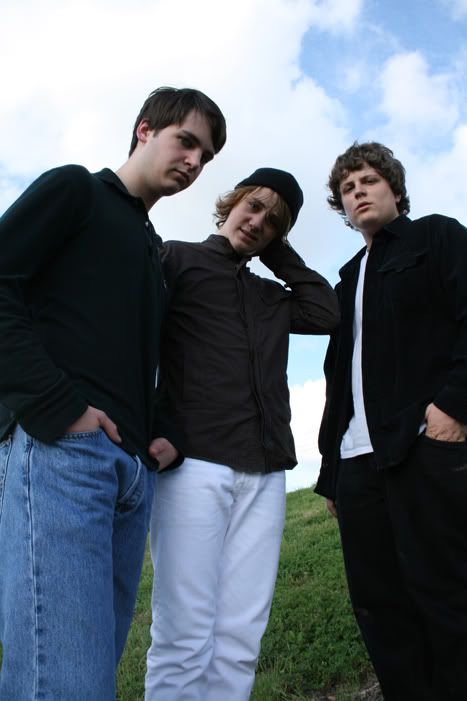 IMAGE: http://img.photobucket.com/albums/v334/allenpoop/IMG_9741.jpg