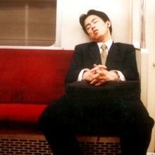 Dormido en el tren