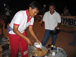 Dipercaya jadi juru masak (efin)