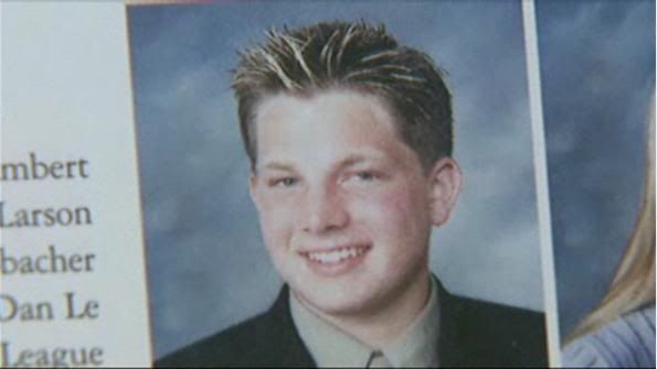 dark strawberry blonde hair color. strawberry blonde Close up