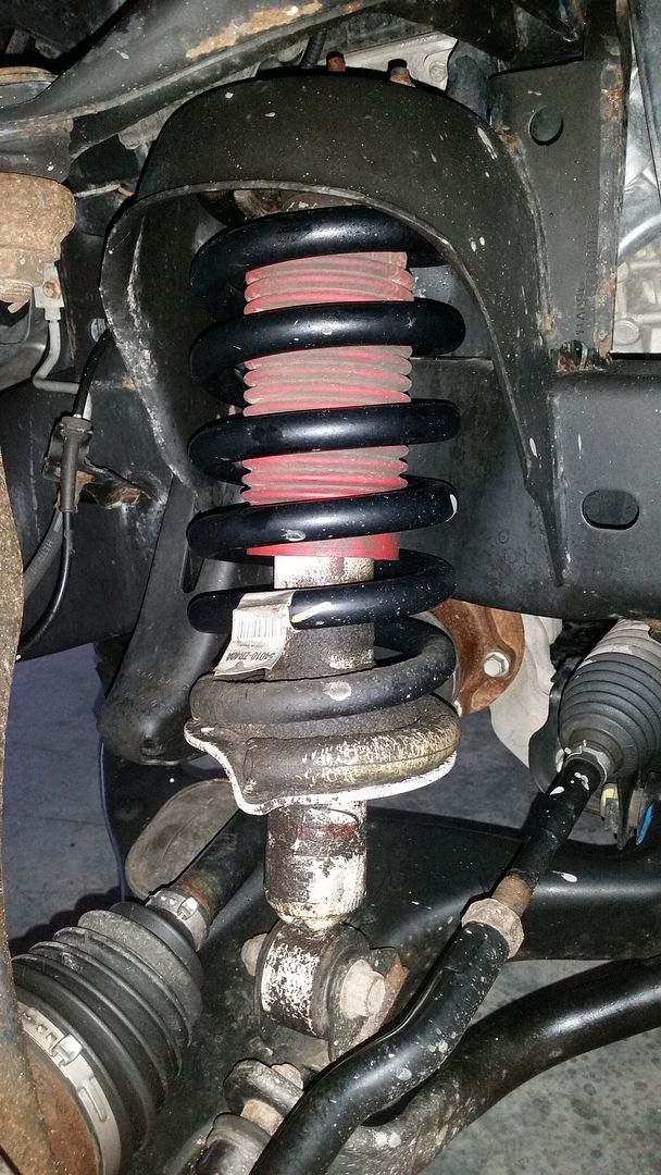 Leaking Strut? Nissan Titan Forum