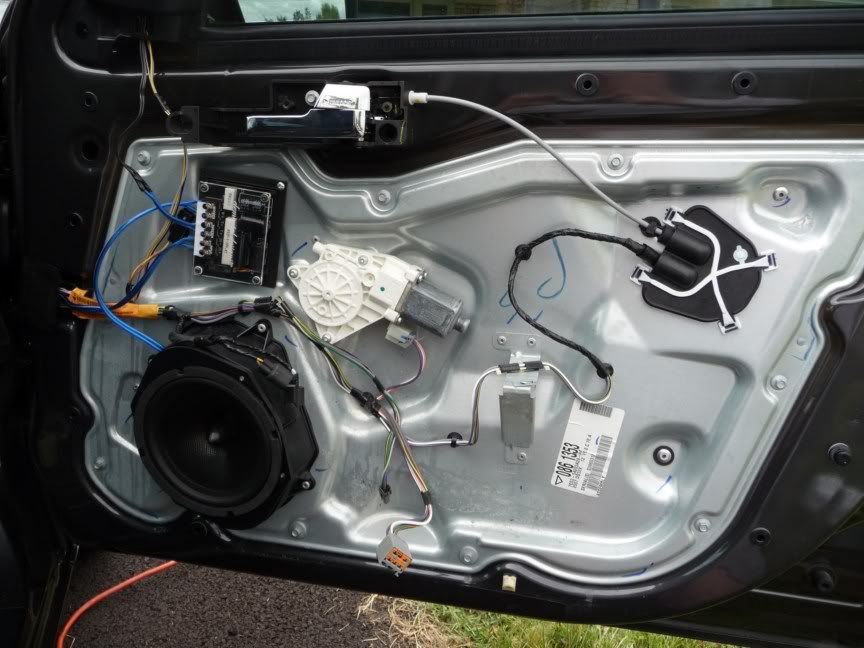 How-to: Install A Sound System; Headunit, Door Speakers, Amps (pics 