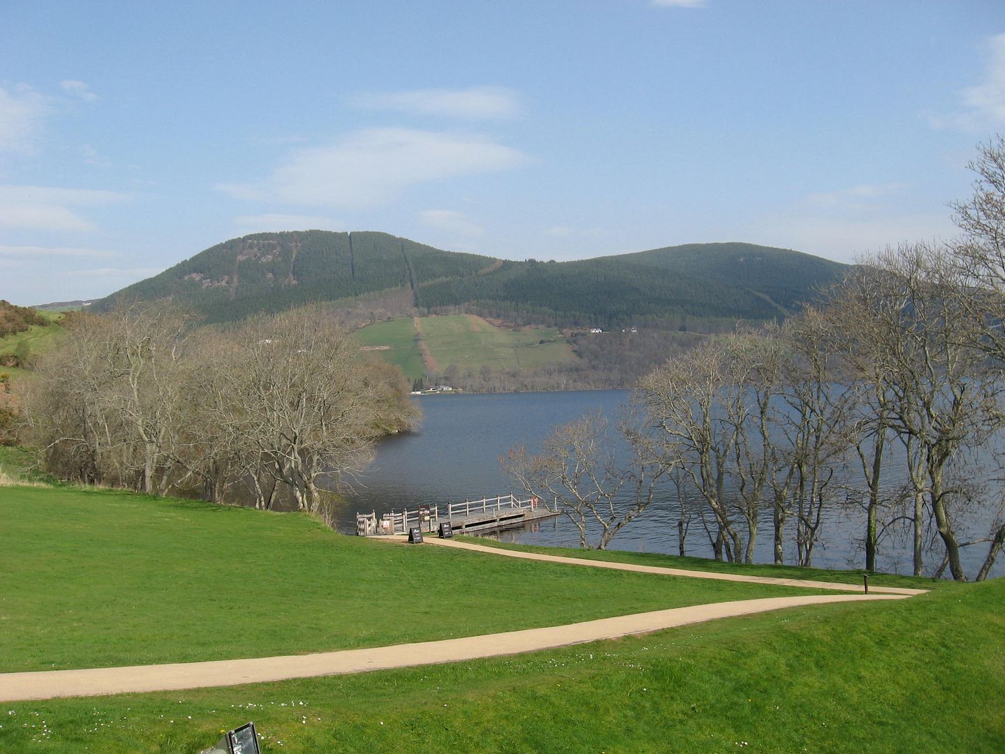 Loch and Dock
