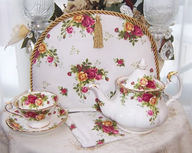 ROYAL ALBERT OLD COUNTRY ROSES Fabric TEAPOT TEA COZY...LIMITED!!! eBay