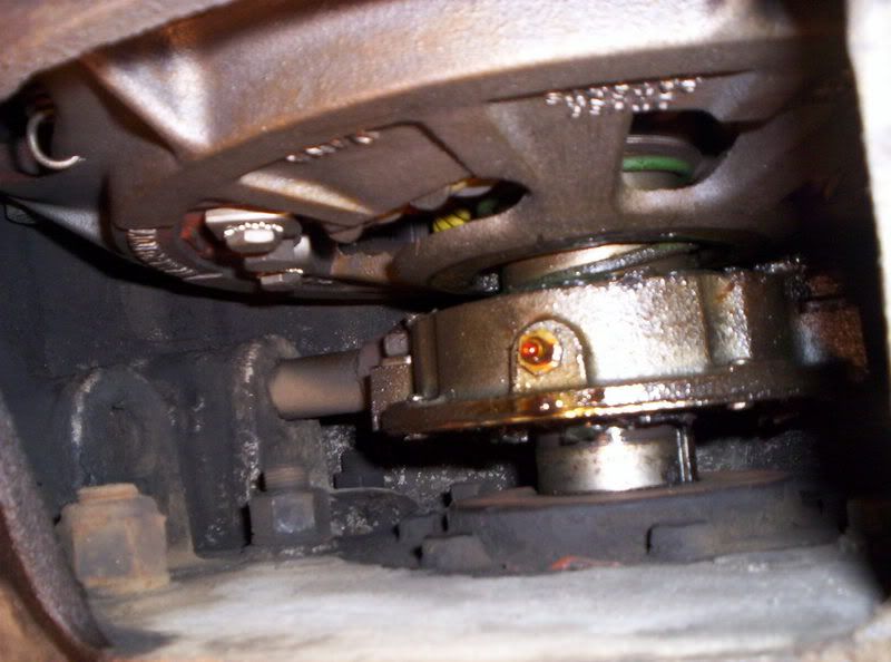 Viewing a thread roadranger clutch brake?